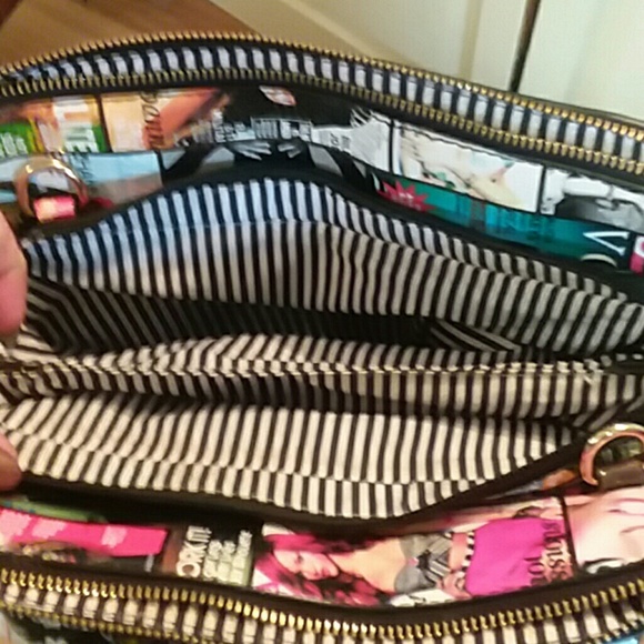 Like NEW UNIQUE fashion bag๐๐๐ - Picture 7 of 7